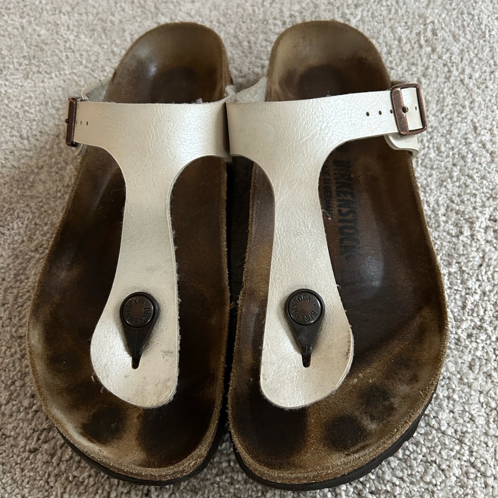 Pearly White Birkenstock Gizeh Sandals